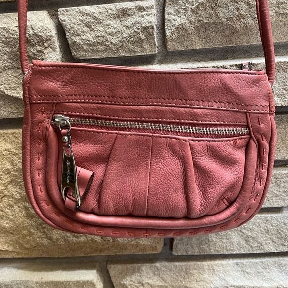 B. Makowsky Crossbody Bag Leather Mauve Pink - Picture 1 of 10